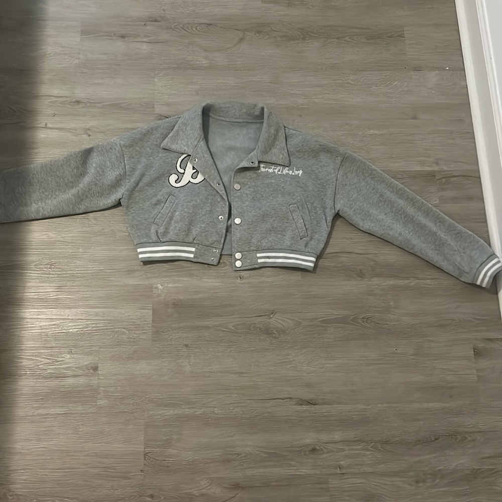 Grey jacket from jurllyshe